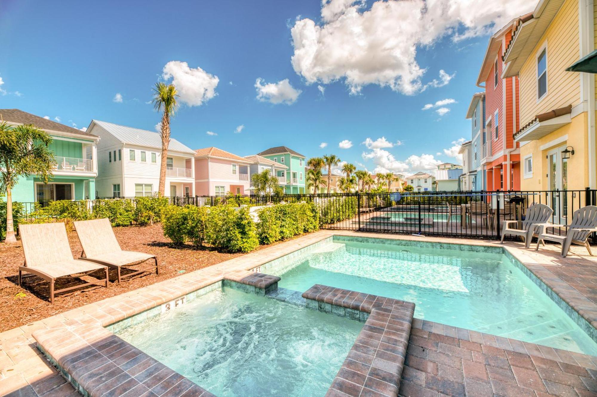 Anchor With Private Pool Near And Margaritaville Island H2o Access - 8020kd Holiday home